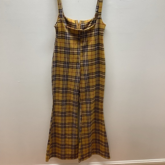 Goodtimes USA Size Medium Sleeveless Jumpsuit Back Zipper Closure Flare Bottom - Picture 2 of 8